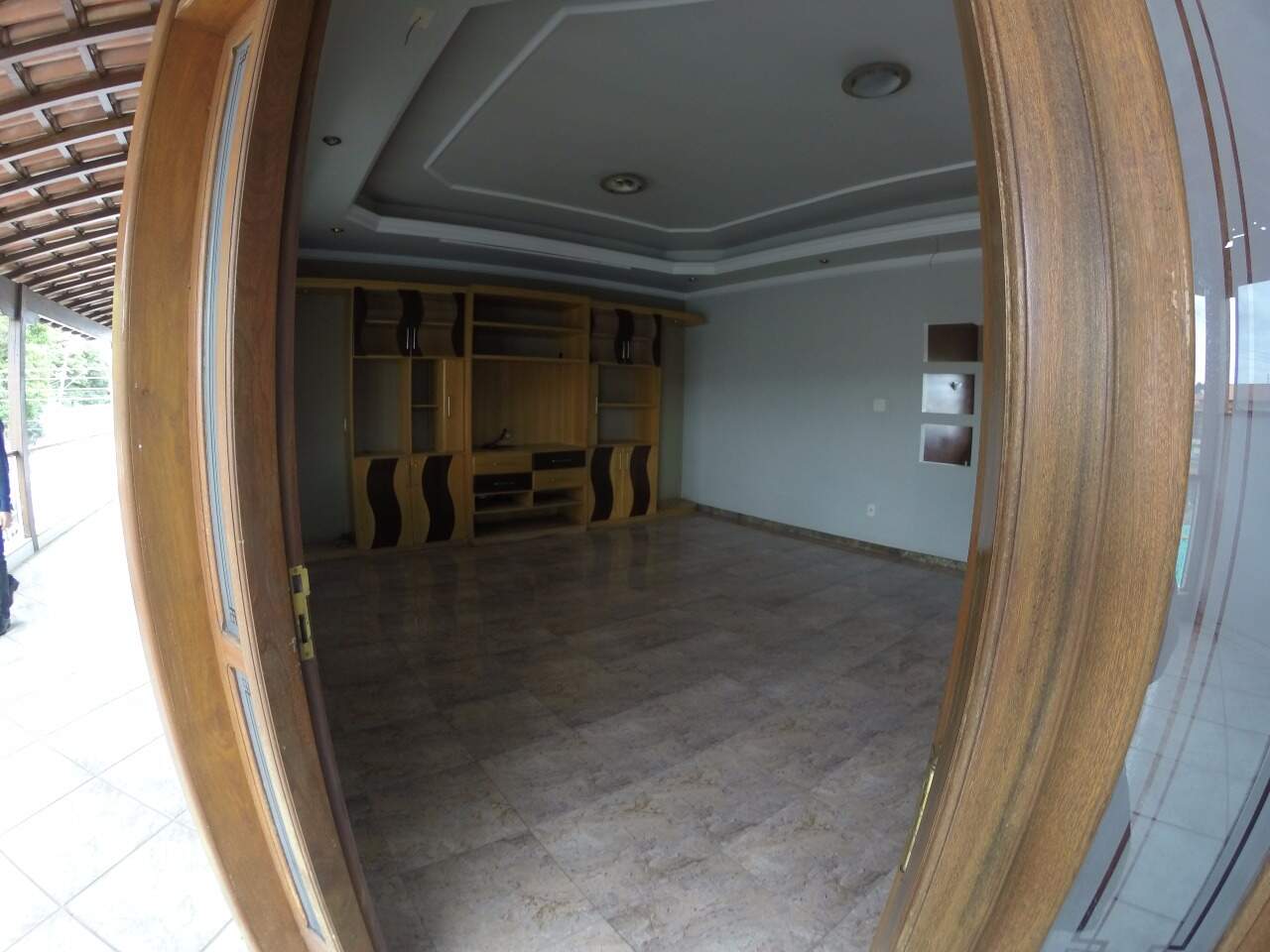 Casa para alugar com 3 quartos, 150m² - Foto 2