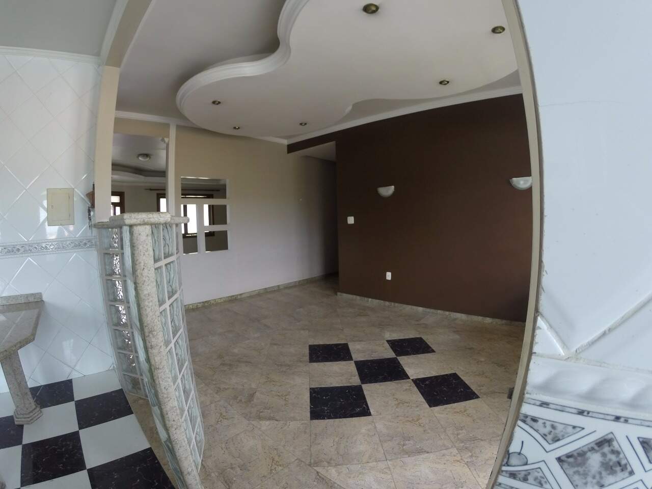 Casa para alugar com 3 quartos, 150m² - Foto 4