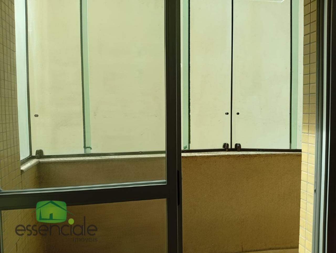 Apartamento para alugar com 3 quartos, 70m² - Foto 4