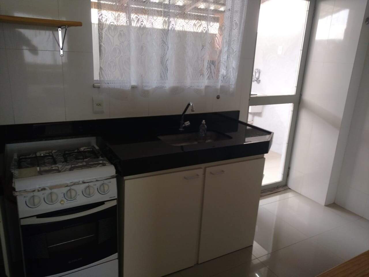 Apartamento para alugar com 2 quartos, 56m² - Foto 8