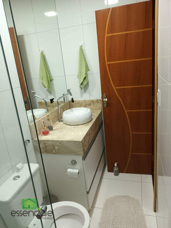 Casa para alugar com 2 quartos, 107m² - Foto 25