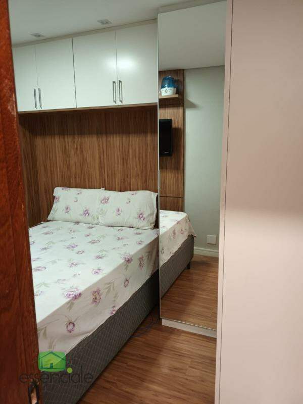 Casa para alugar com 2 quartos, 107m² - Foto 23