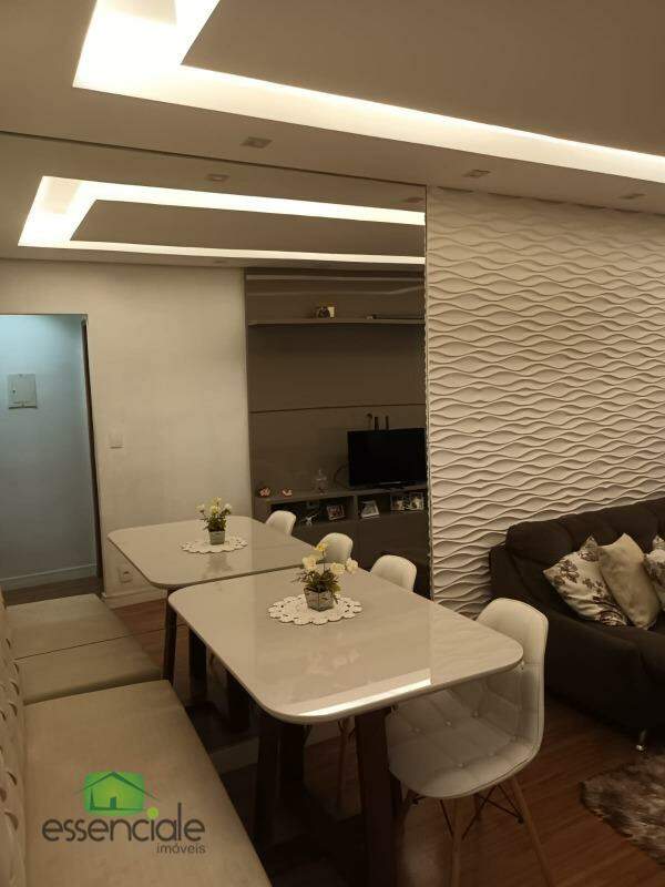 Casa para alugar com 2 quartos, 107m² - Foto 2