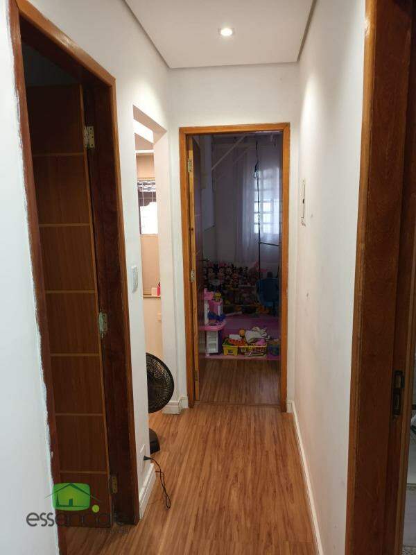 Casa para alugar com 2 quartos, 107m² - Foto 6
