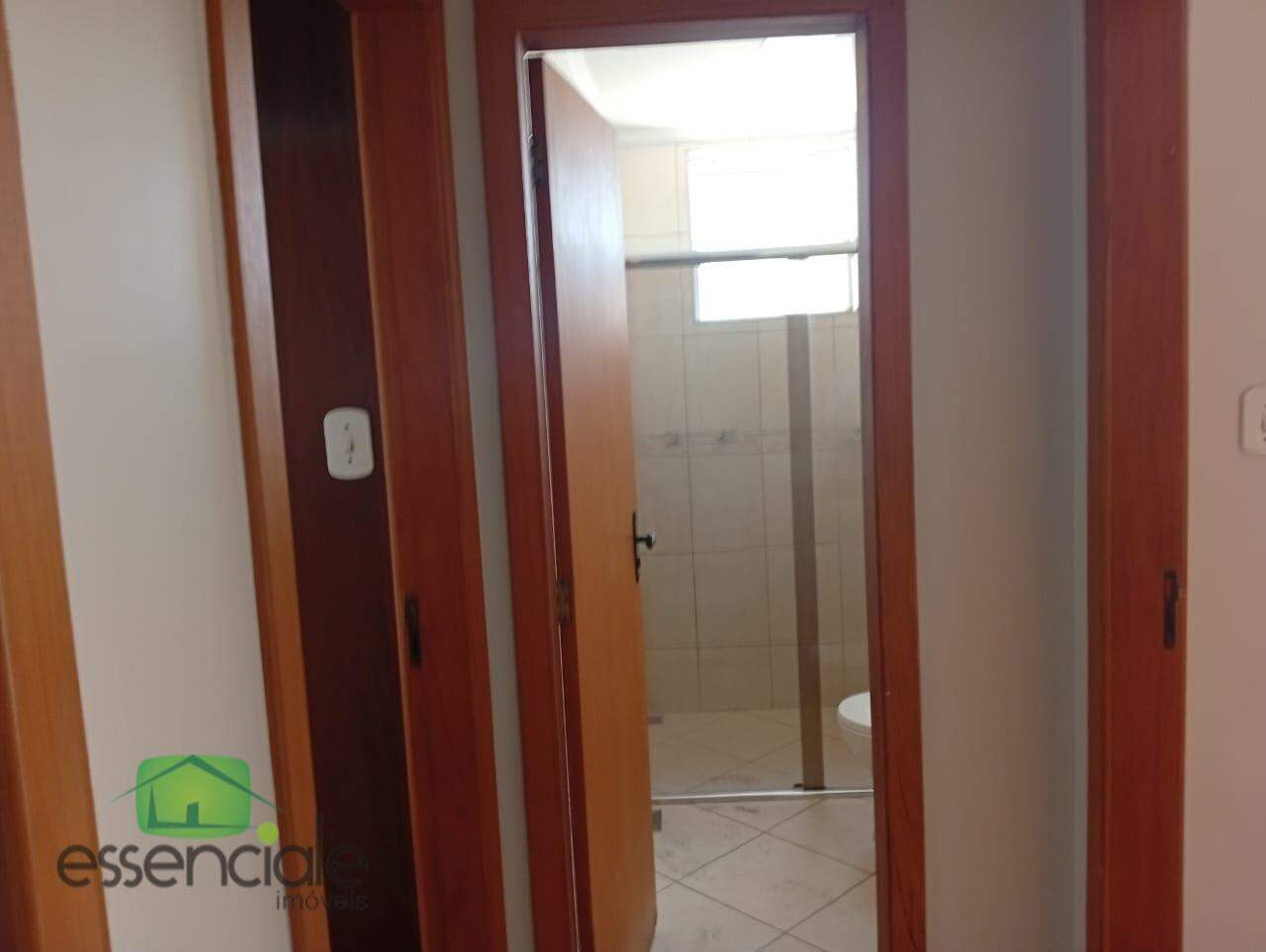 Apartamento para alugar com 3 quartos, 120m² - Foto 3