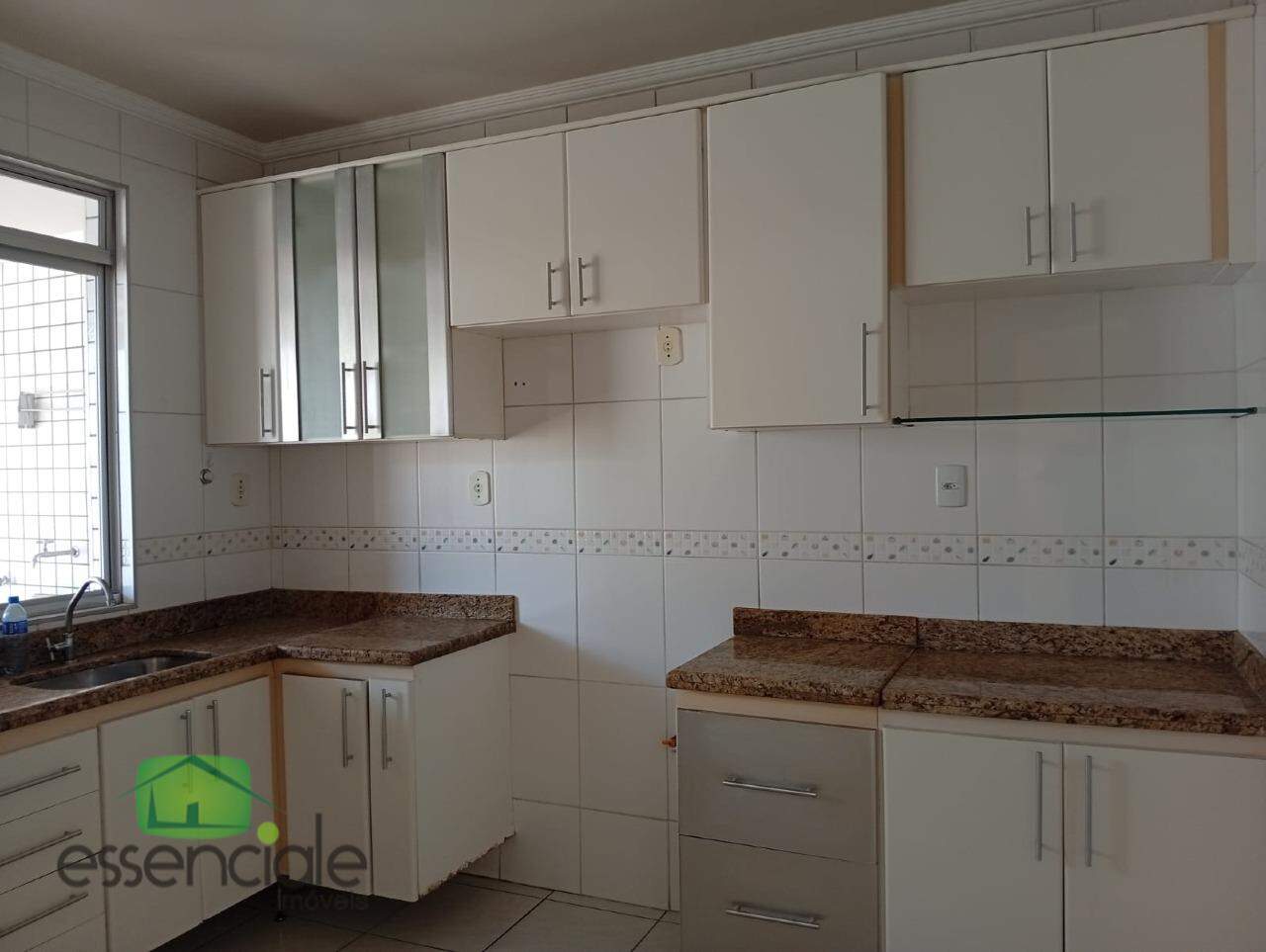 Apartamento para alugar com 3 quartos, 120m² - Foto 22