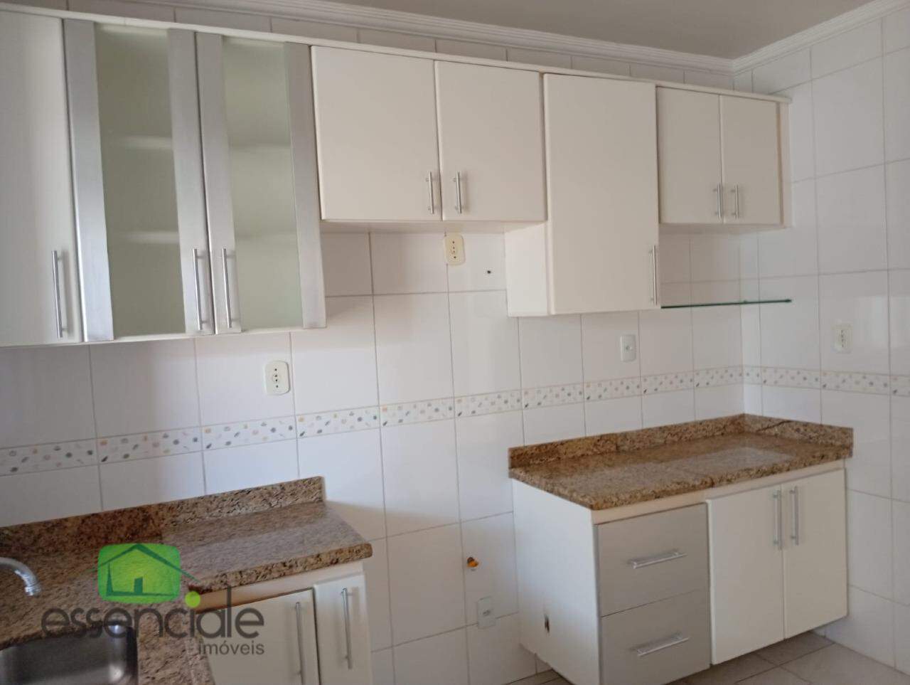 Apartamento para alugar com 3 quartos, 120m² - Foto 23