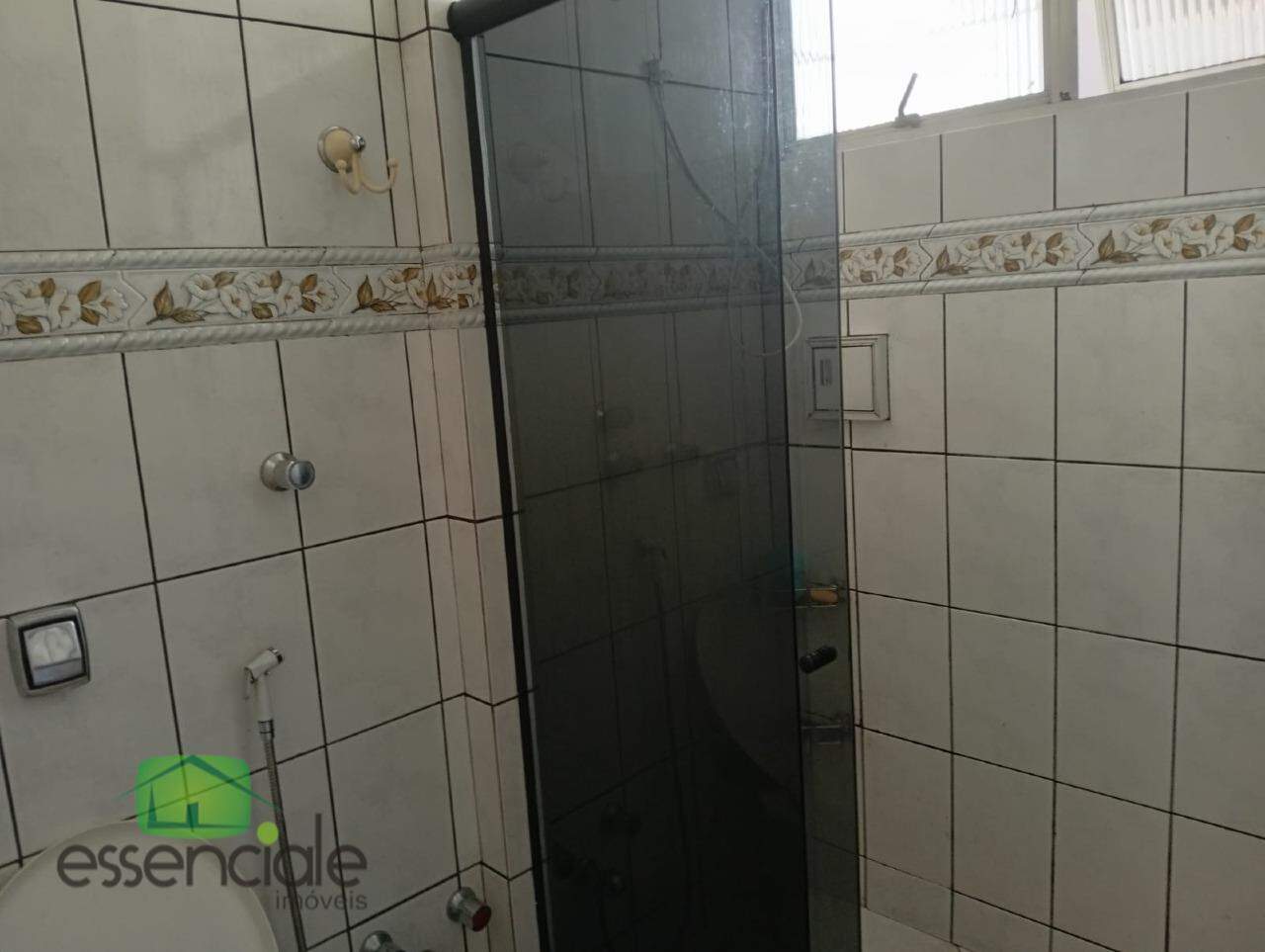Casa para alugar com 4 quartos, 360m² - Foto 14