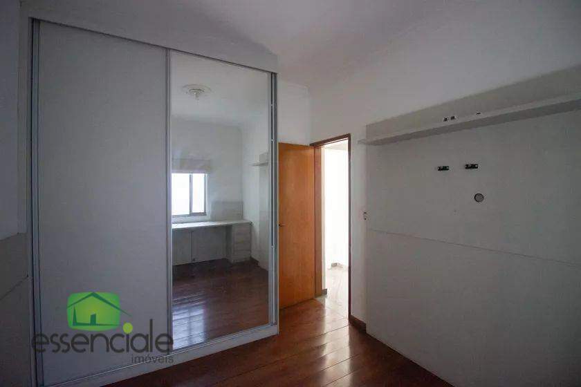 Casa para alugar com 3 quartos, 361m² - Foto 15
