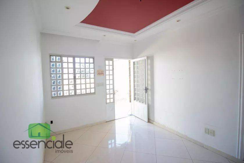 Casa para alugar com 3 quartos, 361m² - Foto 4