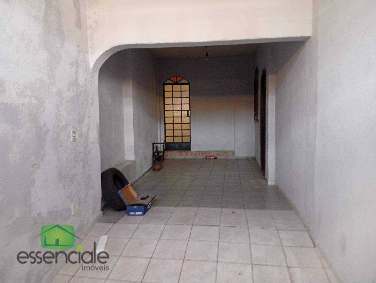Casa para alugar com 3 quartos, 160m² - Foto 2