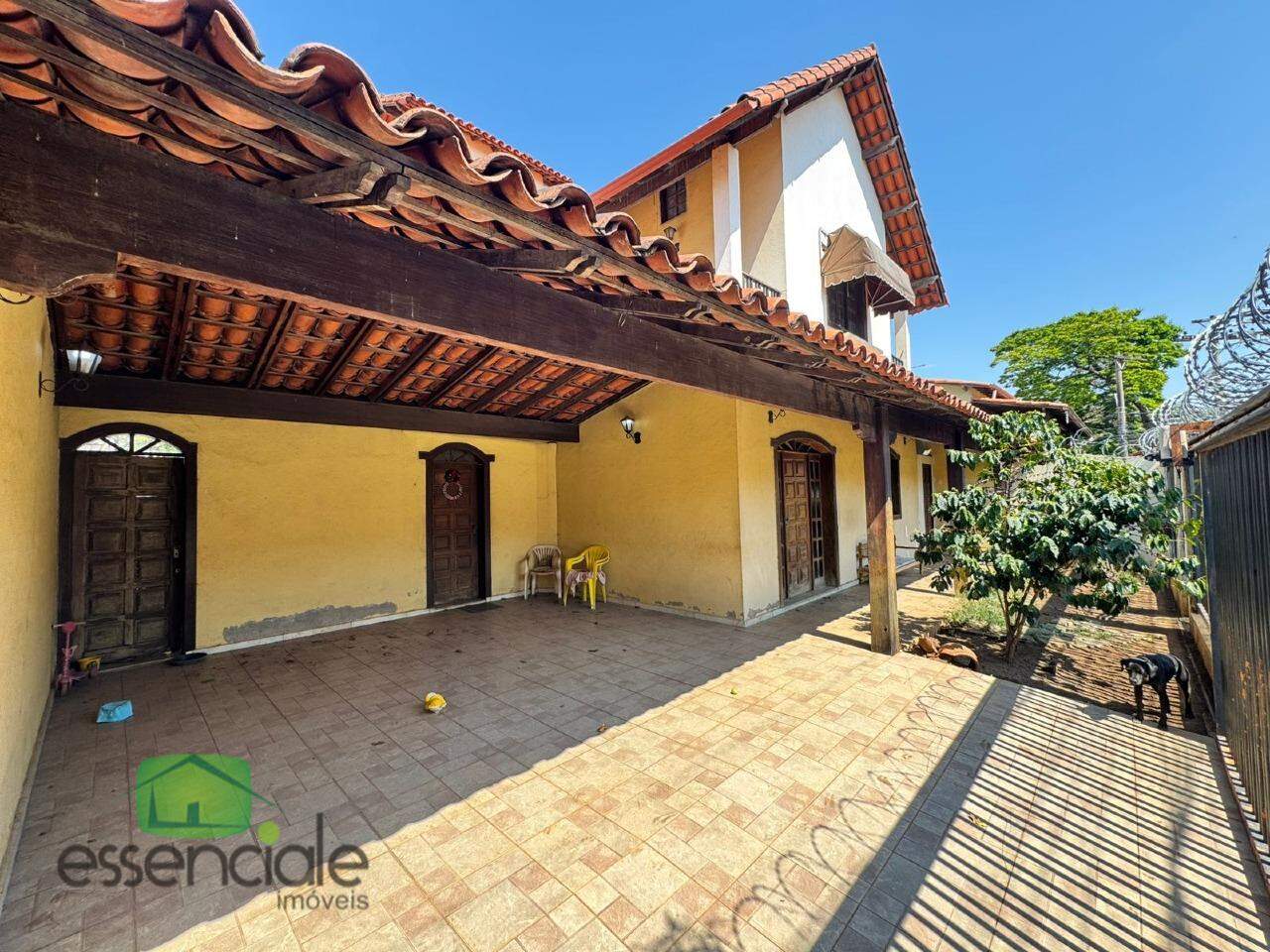 Casa, 6 quartos, 400 m² - Foto 1