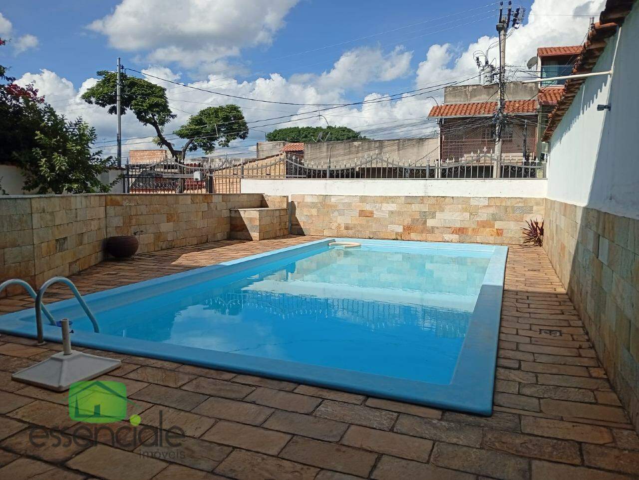 Casa, 4 quartos, 360 m² - Foto 4