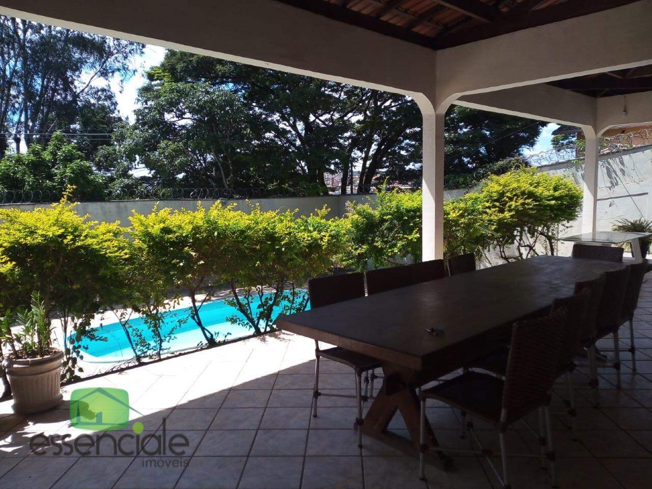 Casa, 5 quartos, 329 m² - Foto 3