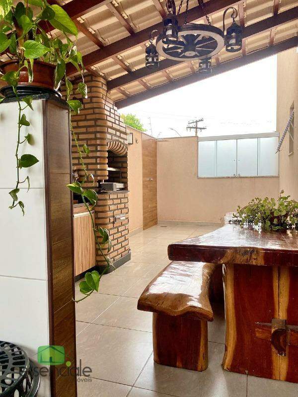 Apartamento, 2 quartos, 114 m² - Foto 1