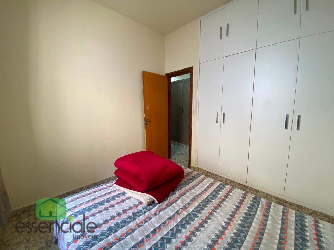 Casa, 3 quartos, 242 m² - Foto 13