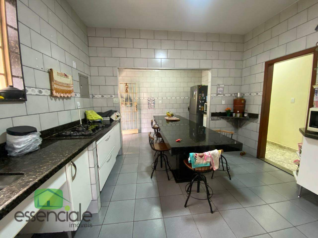 Casa, 3 quartos, 242 m² - Foto 17