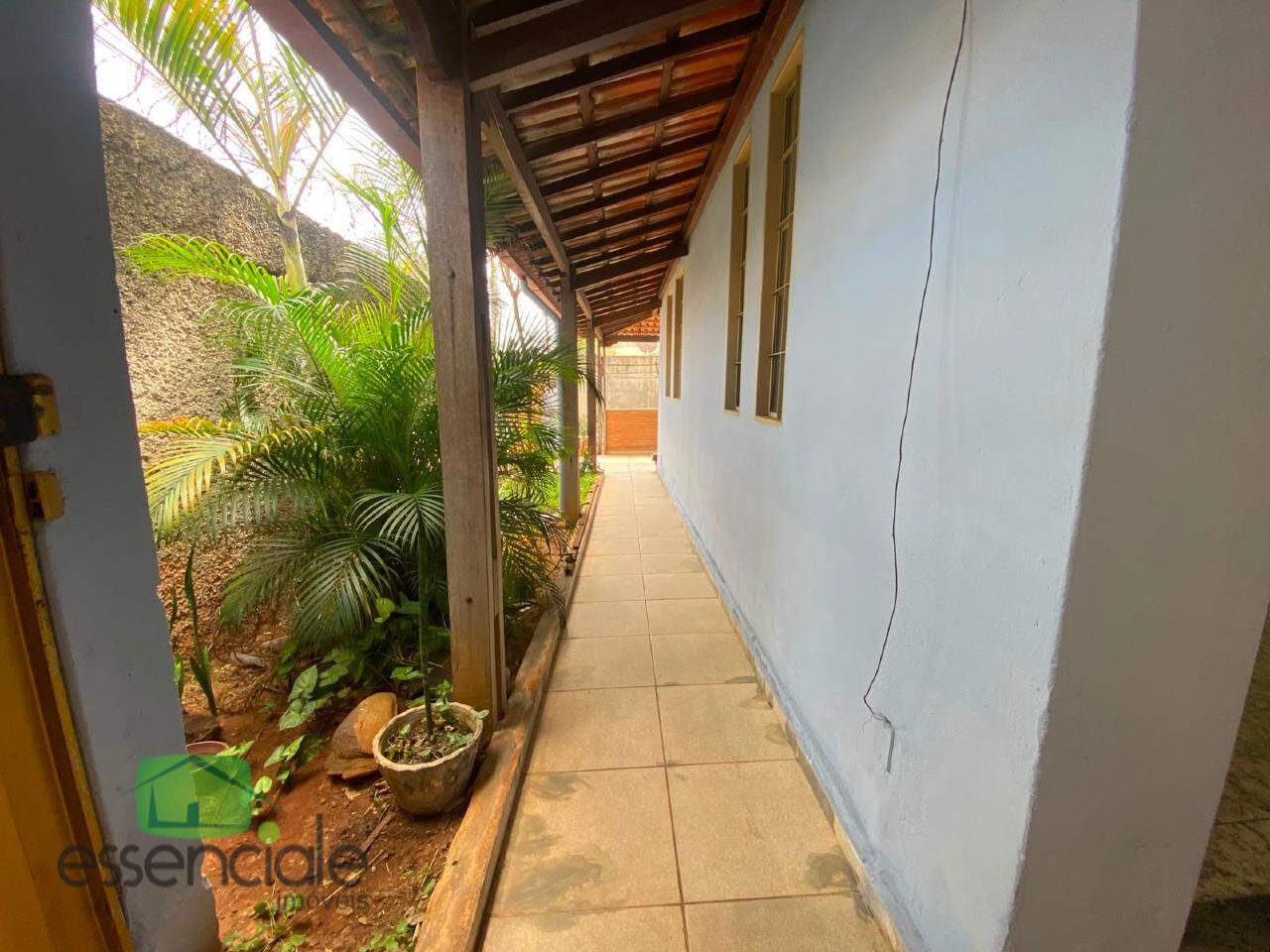 Casa, 3 quartos, 242 m² - Foto 3