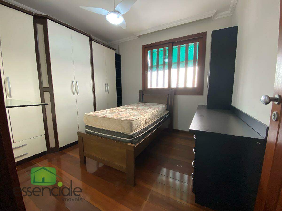 Casa, 3 quartos, 250 m² - Foto 21