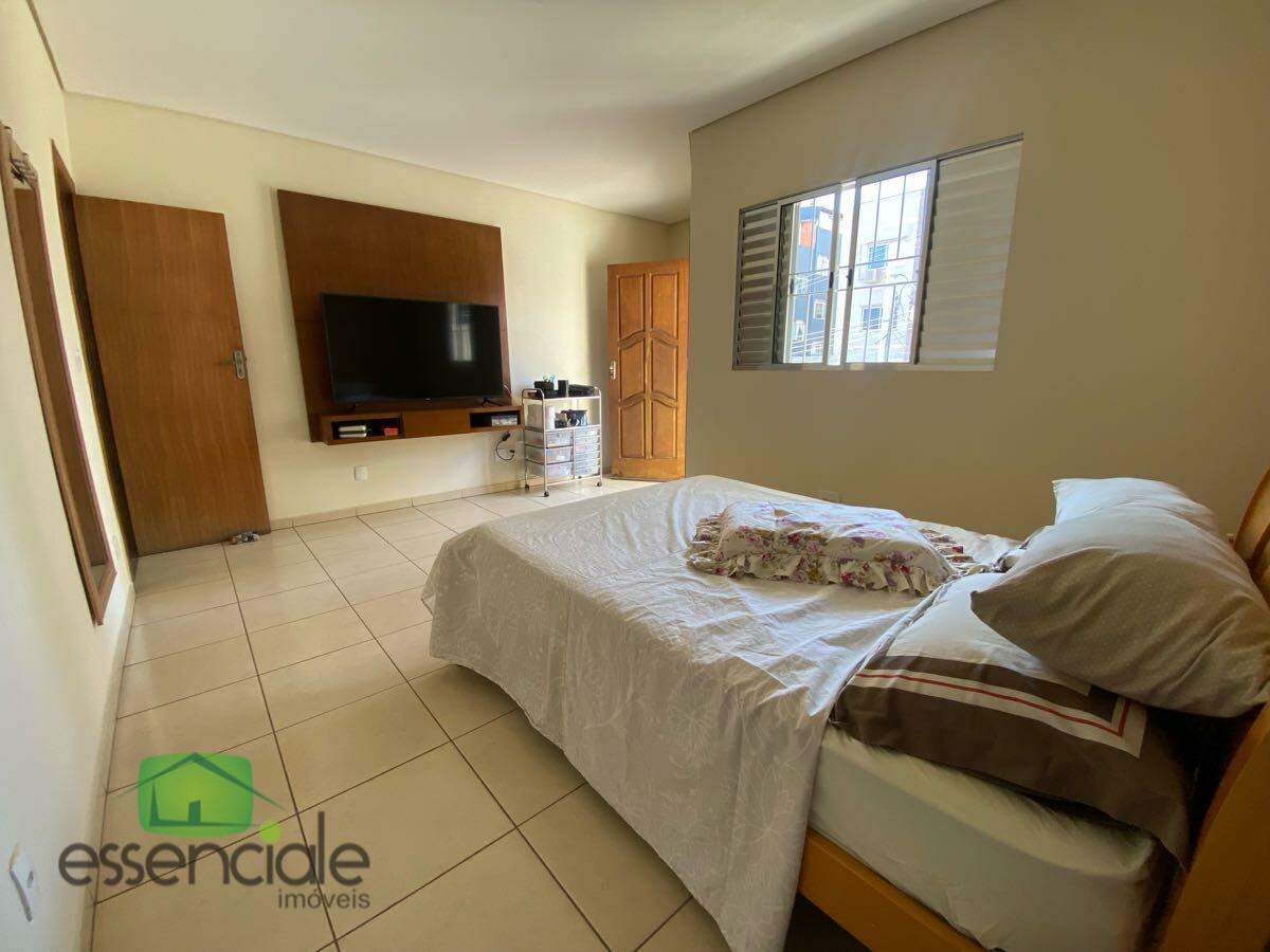 Casa, 4 quartos, 350 m² - Foto 8