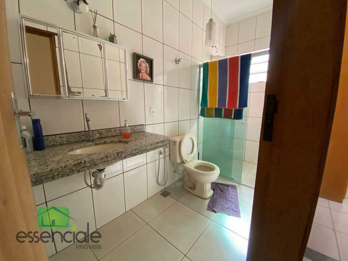 Casa, 4 quartos, 350 m² - Foto 19