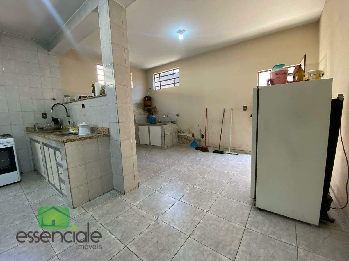 Casa, 5 quartos, 405 m² - Foto 3