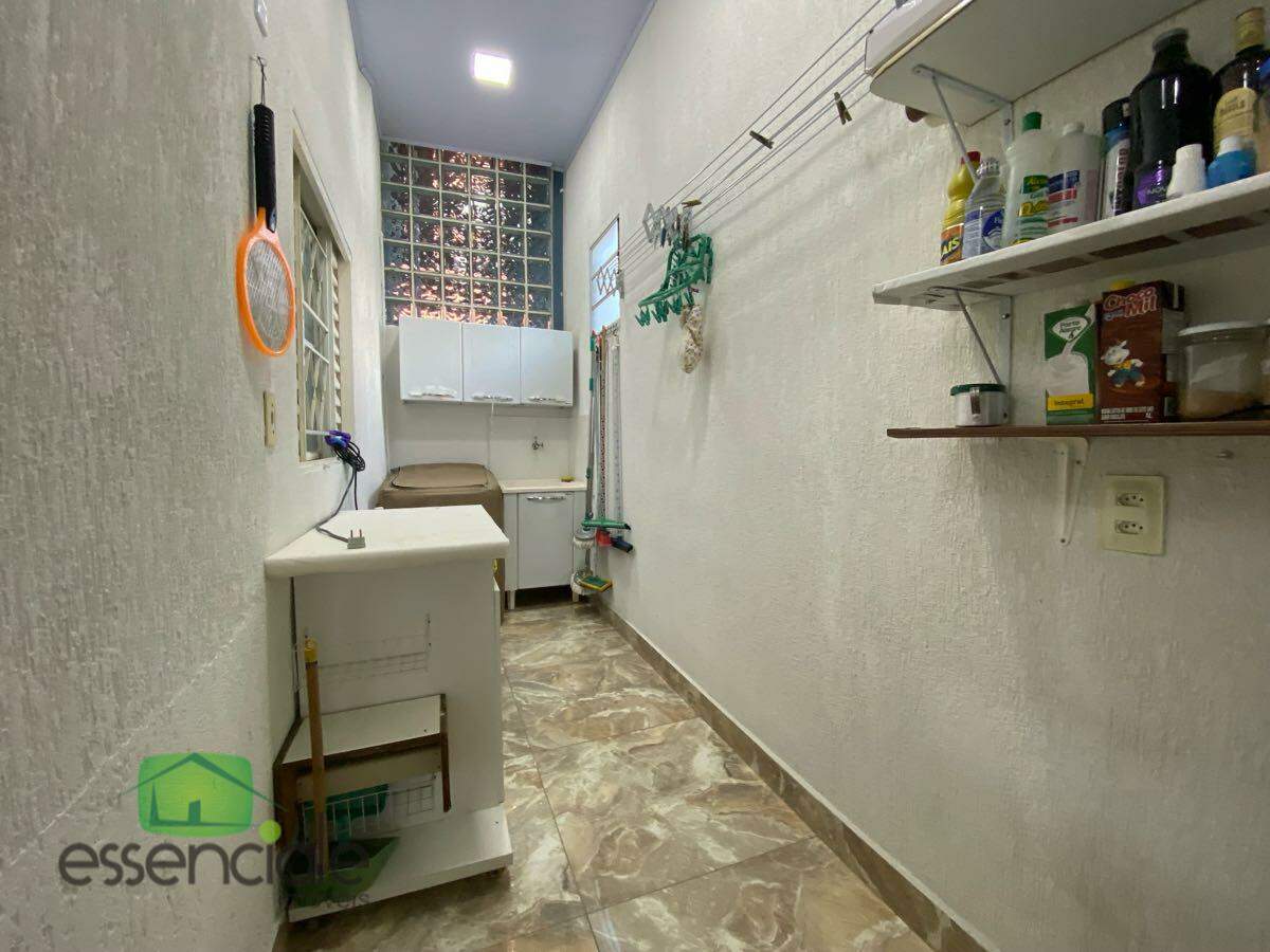 Casa, 4 quartos, 200 m² - Foto 15