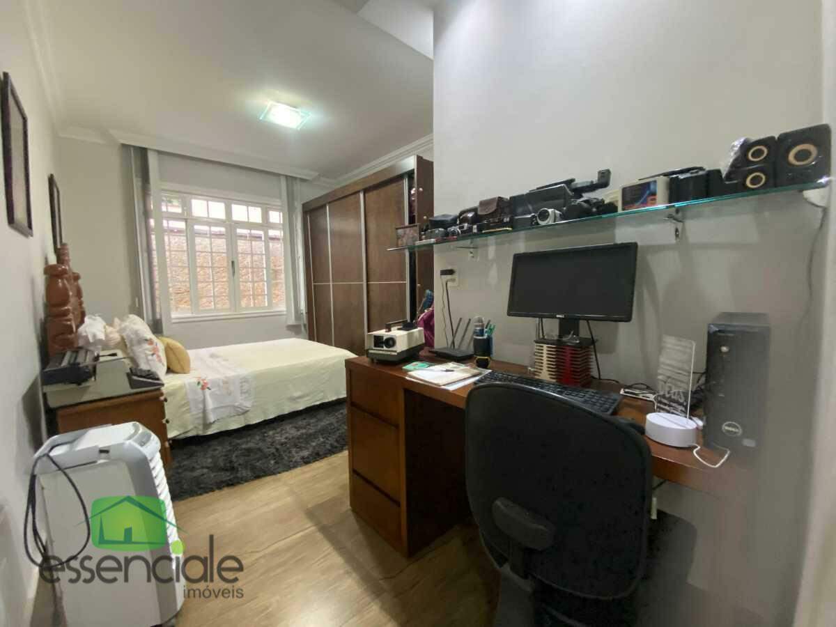 Casa, 3 quartos, 250 m² - Foto 15