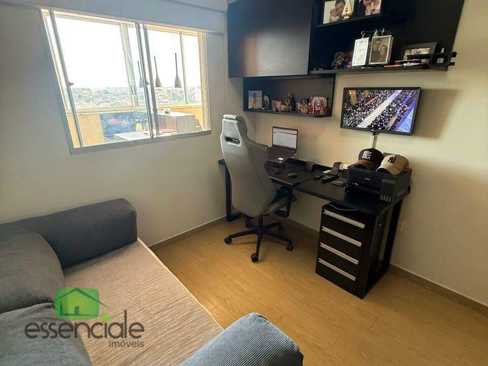 Apartamento, 3 quartos, 140 m² - Foto 11
