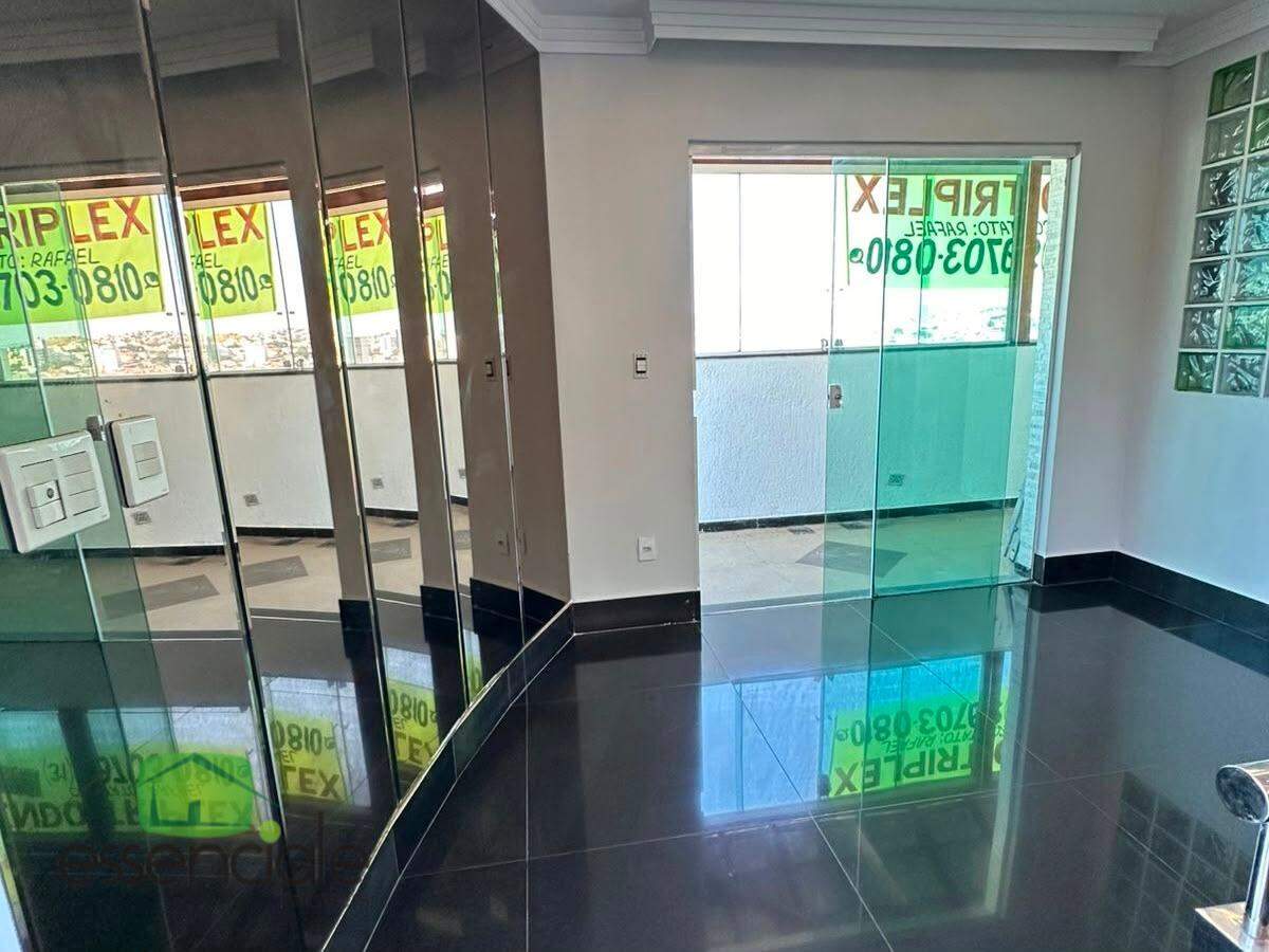 Cobertura, 3 quartos, 270 m² - Foto 3