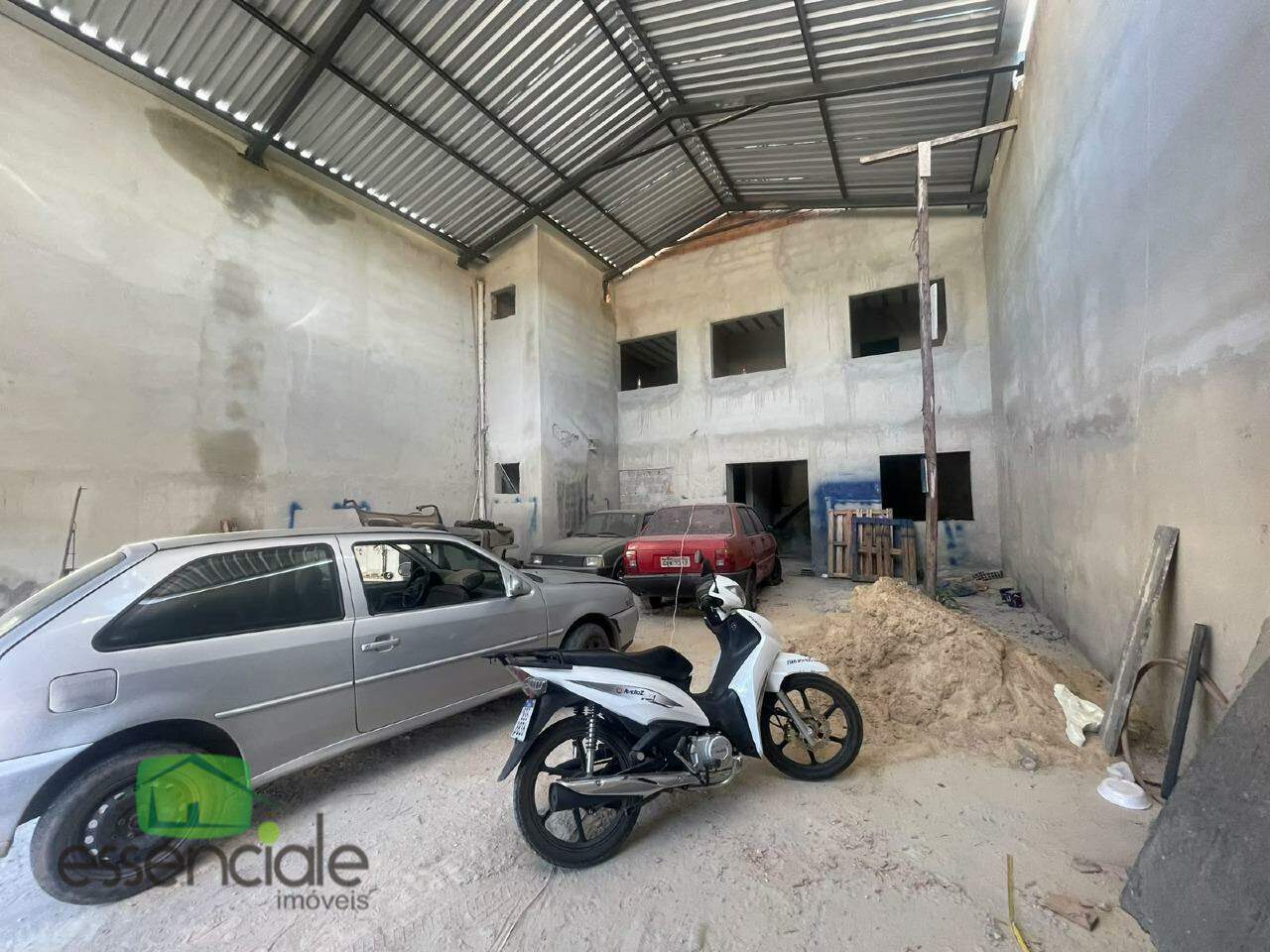Loja-Salão, 136 m² - Foto 1