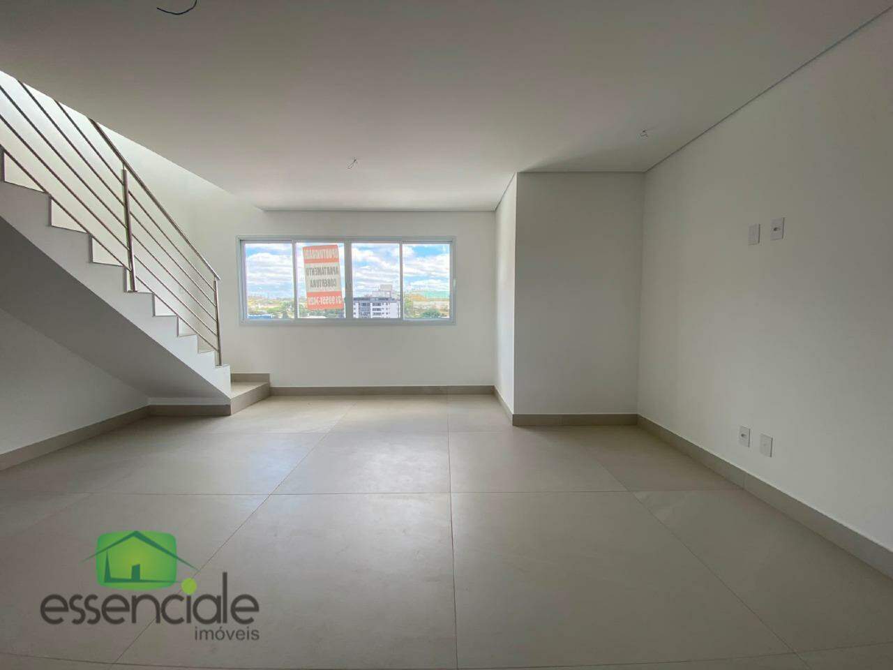 Cobertura, 3 quartos, 206 m² - Foto 2