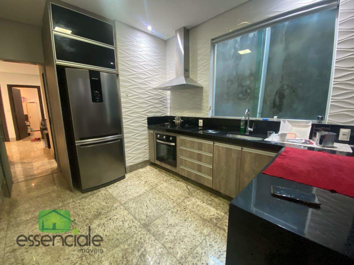 Casa, 3 quartos, 210 m² - Foto 17