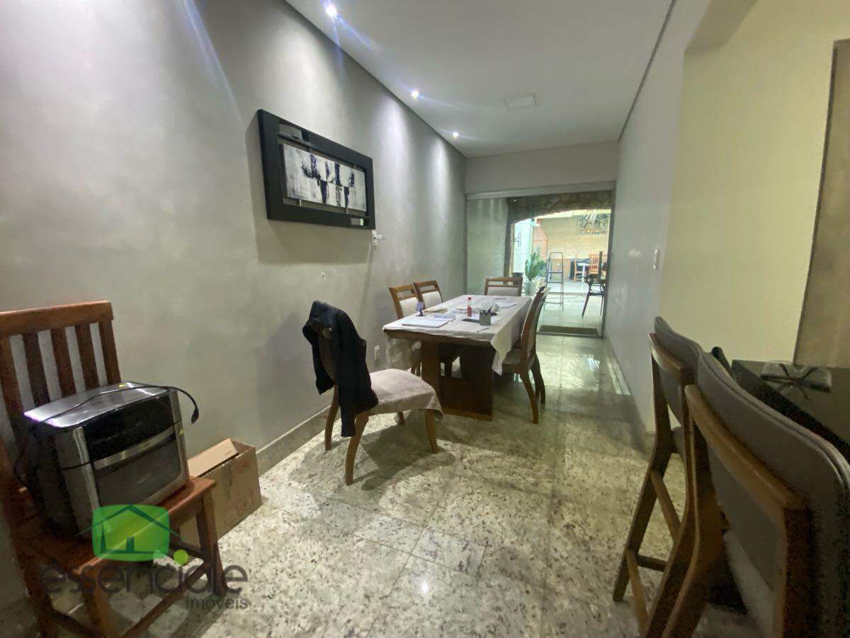 Casa, 3 quartos, 210 m² - Foto 18