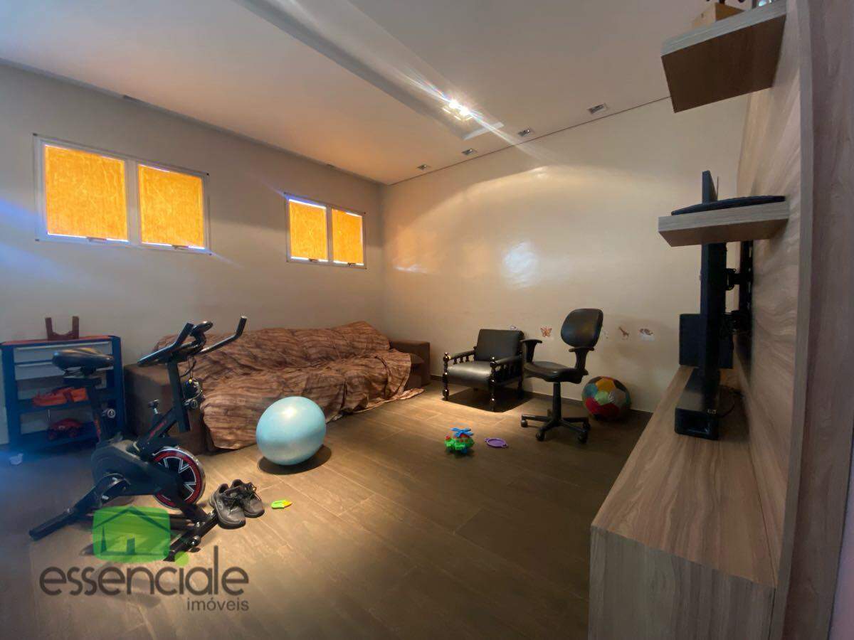Casa, 3 quartos, 251 m² - Foto 3