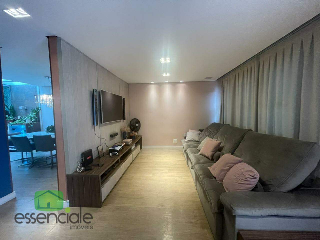 Casa, 3 quartos, 163 m² - Foto 2