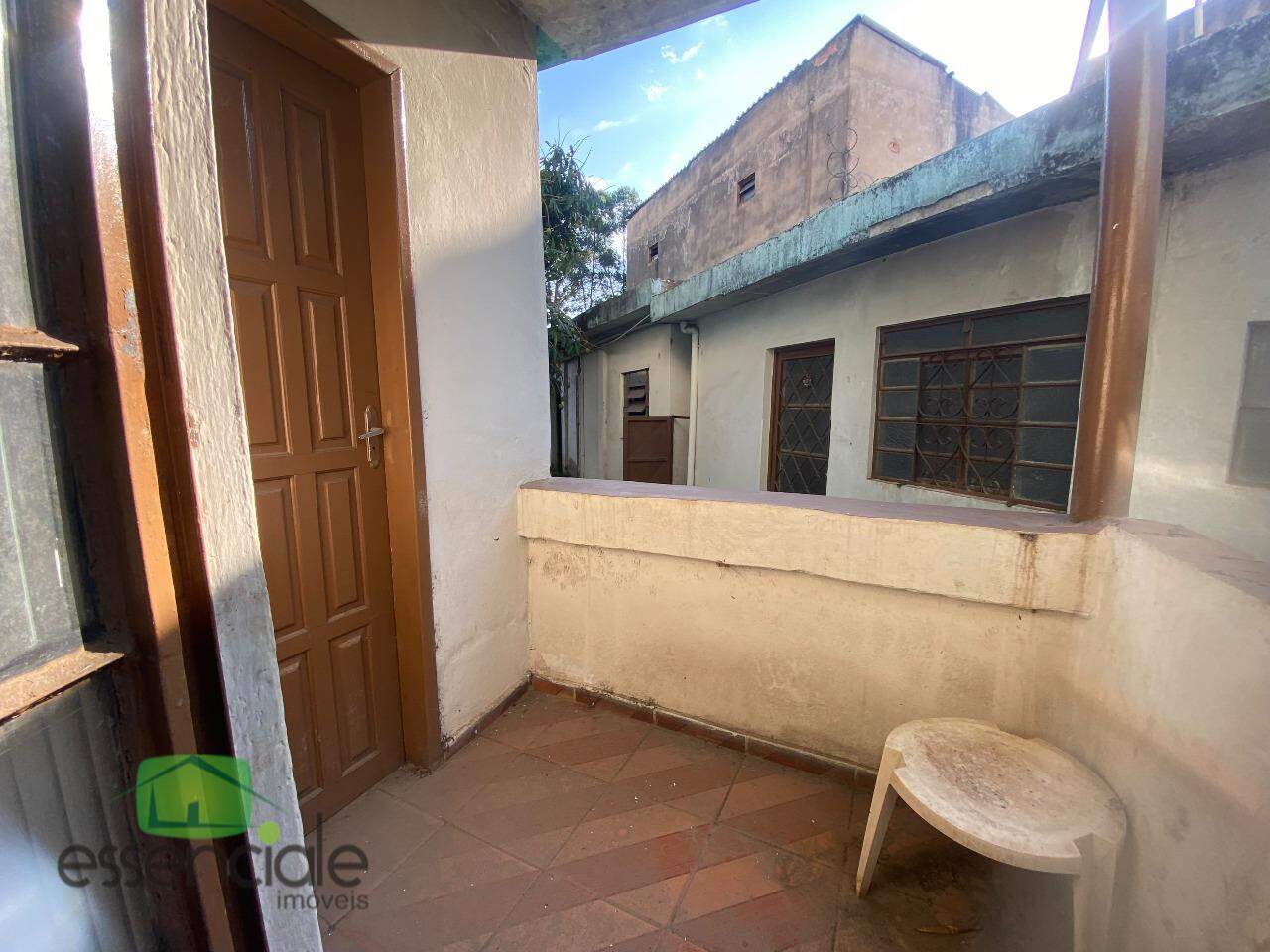 Casa, 4 quartos, 360 m² - Foto 1