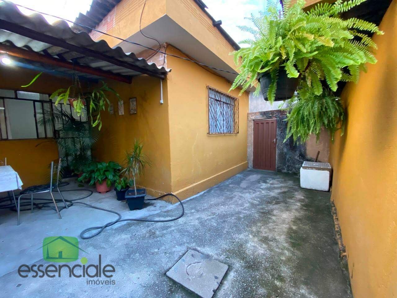 Casa com 2 quartos à venda no bairro Novo Riacho em Contagem - foto principal