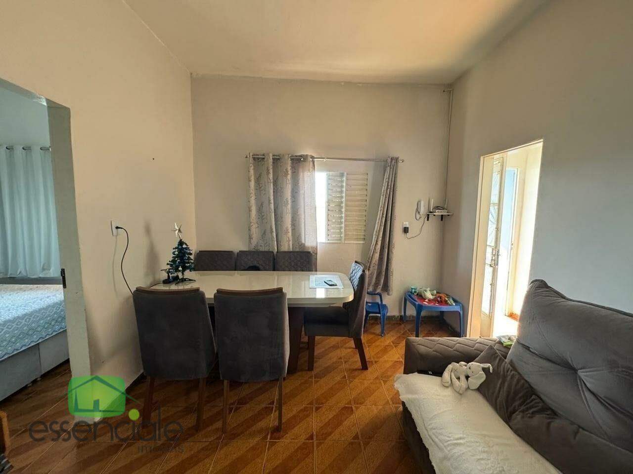 Casa, 3 quartos, 180 m² - Foto 2