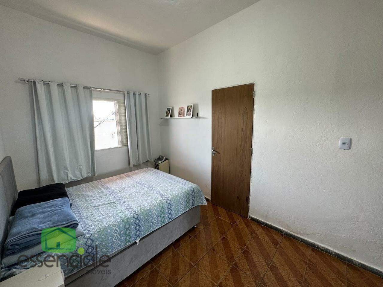 Casa, 3 quartos, 180 m² - Foto 13