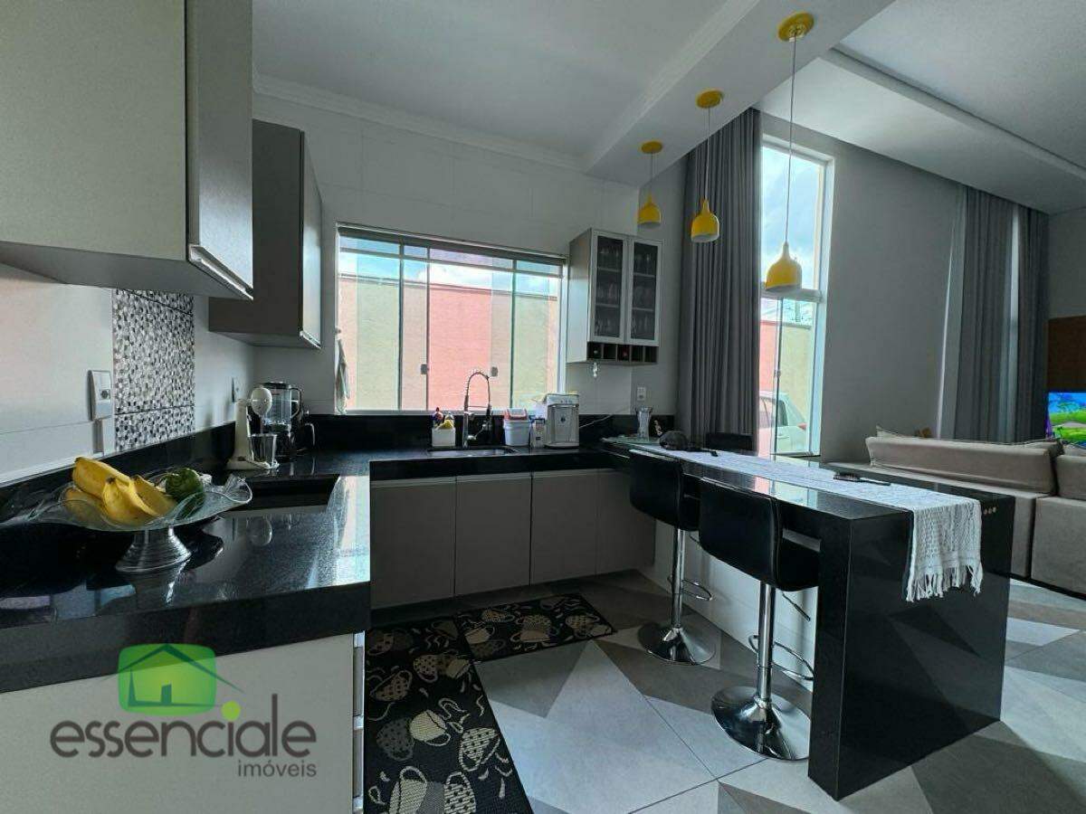 Casa, 3 quartos, 200 m² - Foto 9