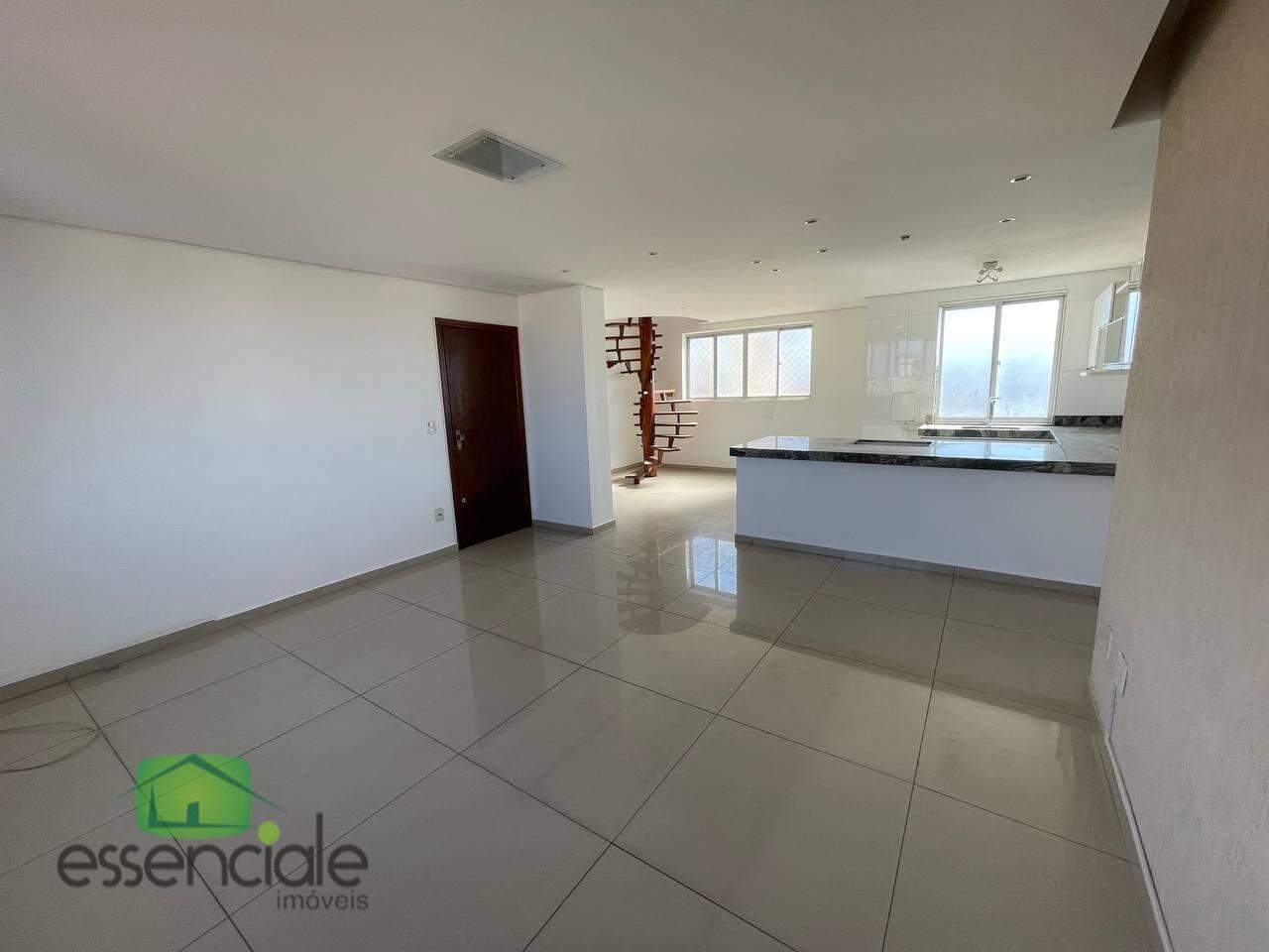 Cobertura à venda com 5 quartos, 150m² - Foto 3