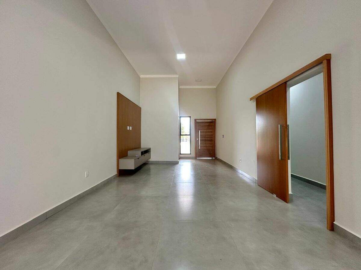 Casa de Condomínio à venda no Jardim Cybelli: 