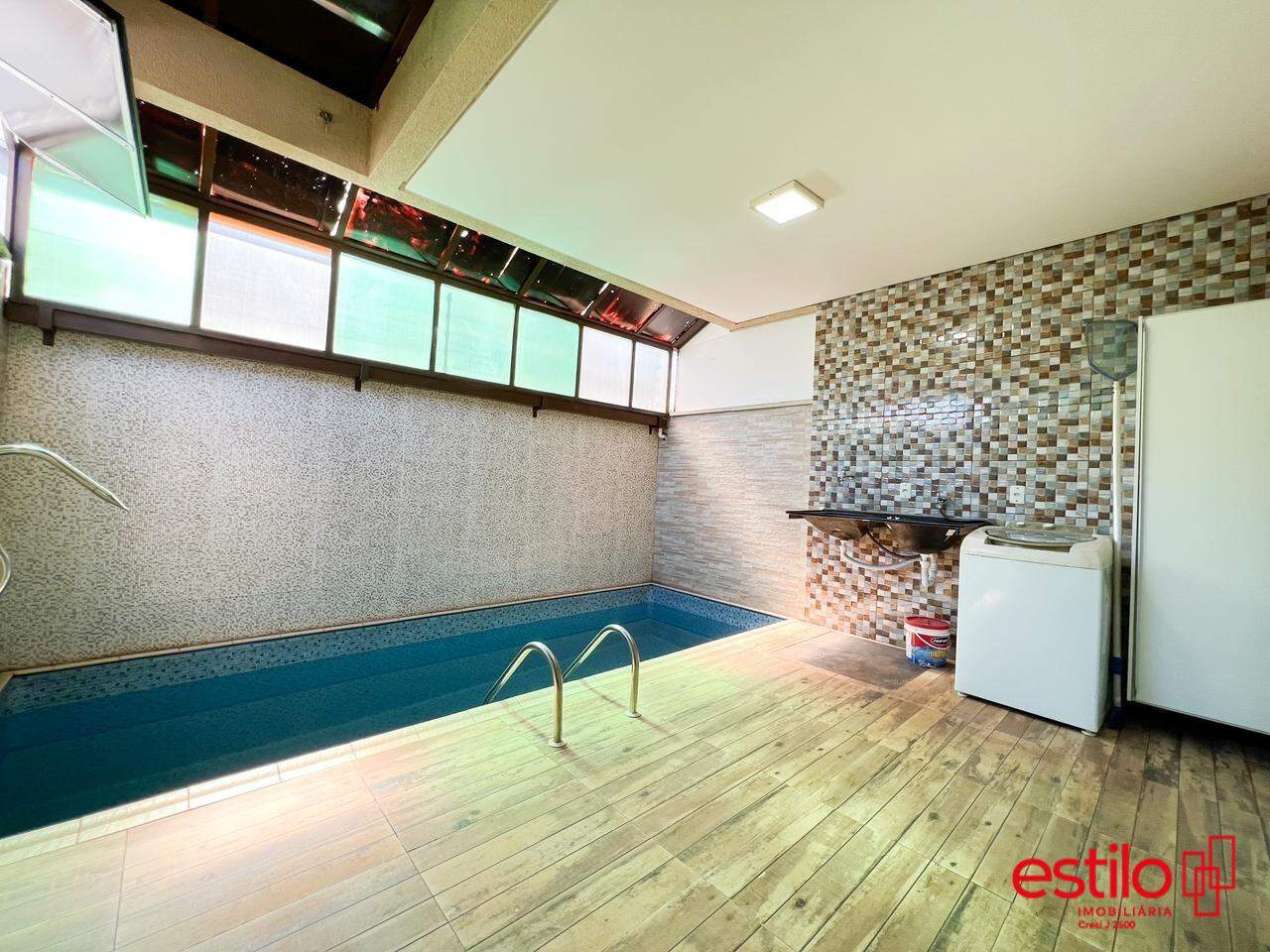 Sobrado para aluguel no Arne 71 : 