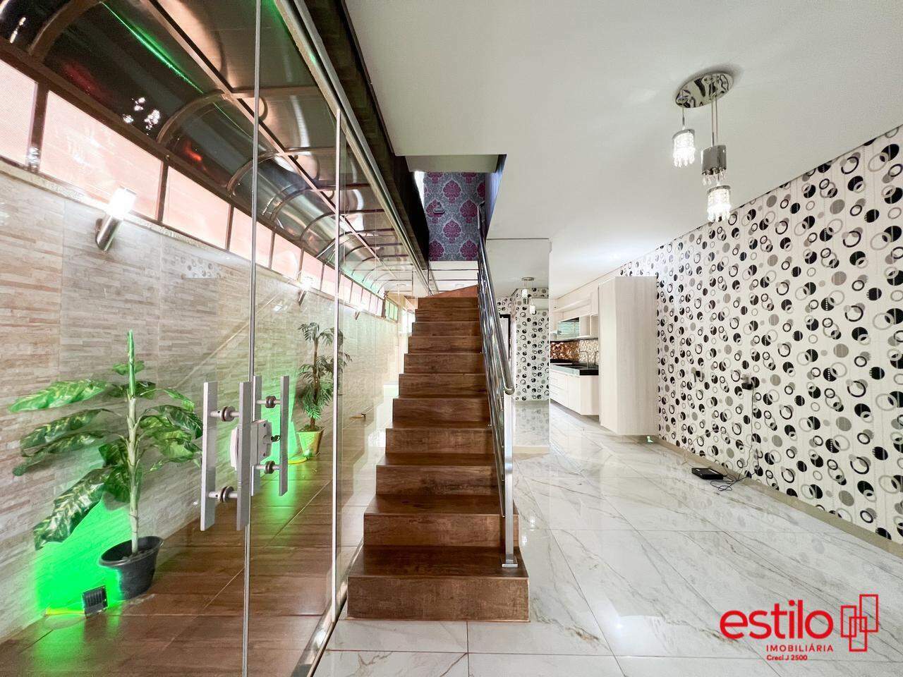 Sobrado para aluguel no Arne 71 : 