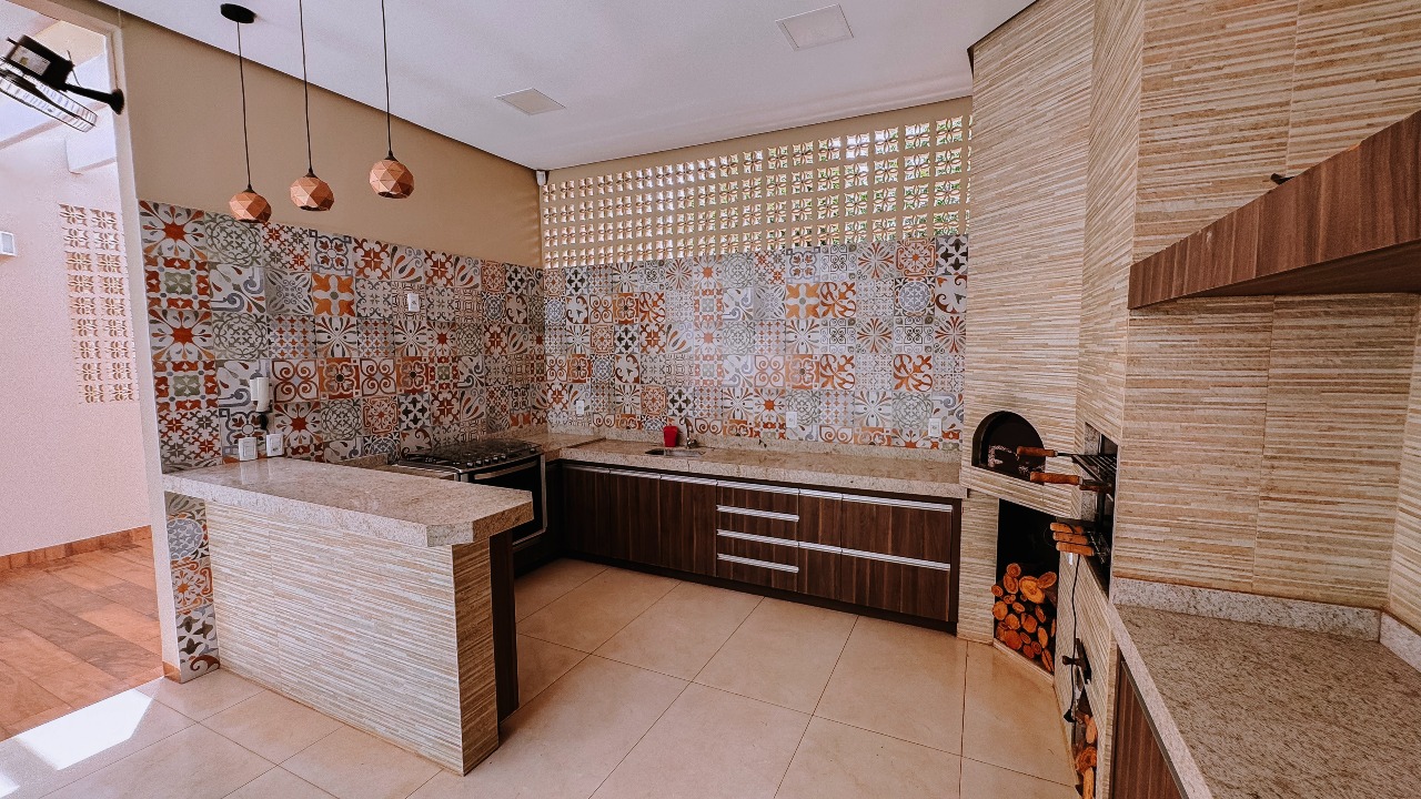 Casa à venda no Plano Diretor Sul: 