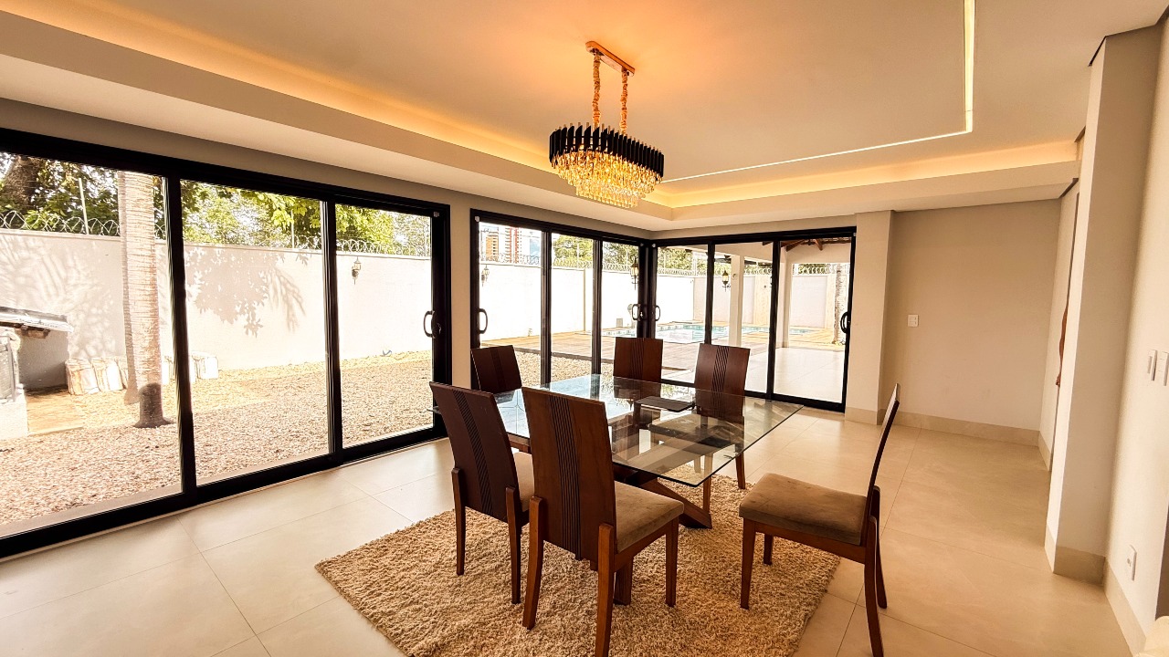 Casa à venda no Arso 23 : Sala de Jantar