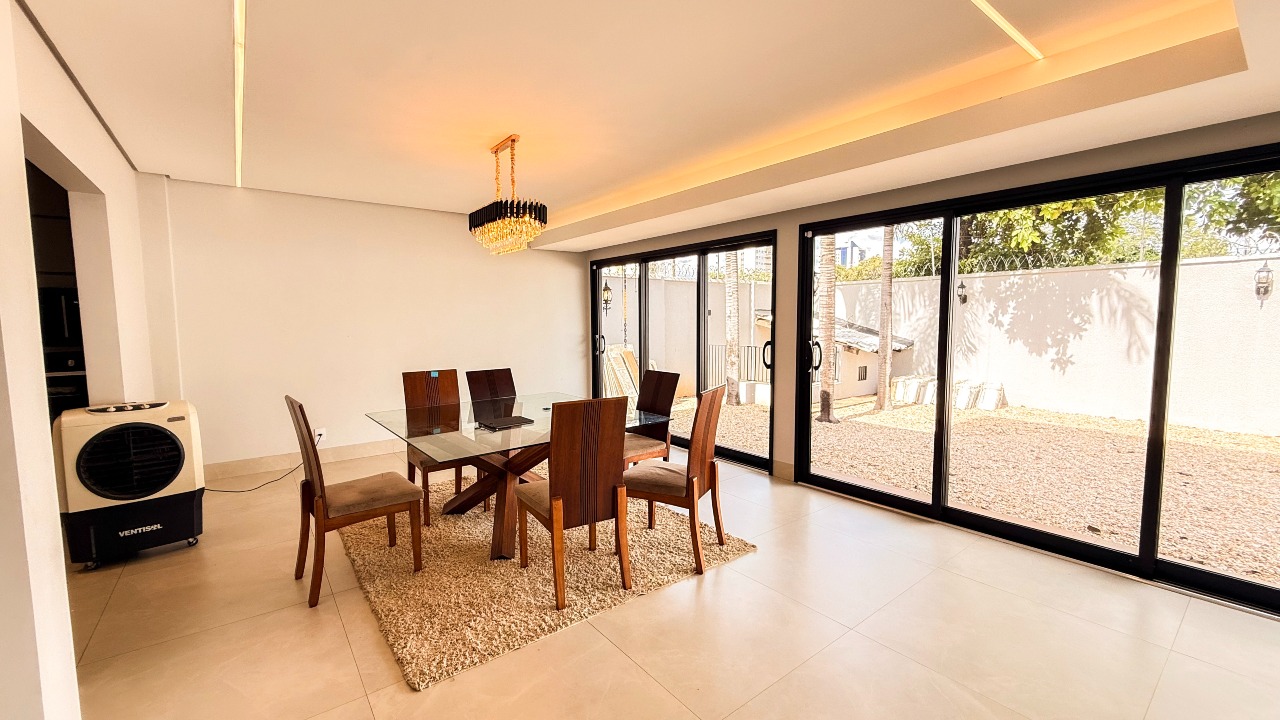 Casa à venda no Arso 23 : Sala de Jantar