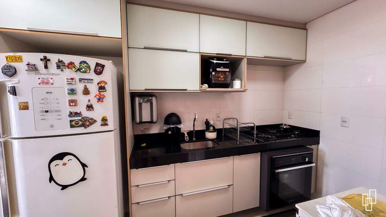 Apartamento à venda no Arno 21 : 