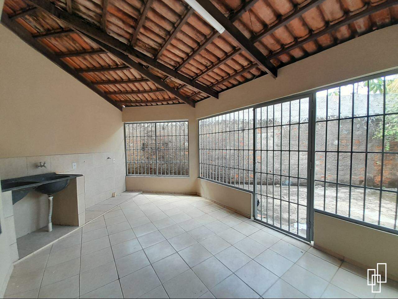 Casa para aluguel no Arso 62: 